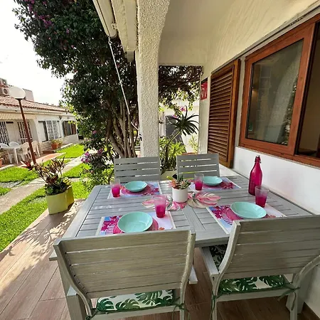 Parrot Cage - The Gay Playa del Inglés