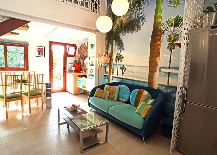 Parrot Cage - The Gay Villa